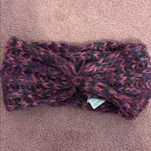 Winter twist headband